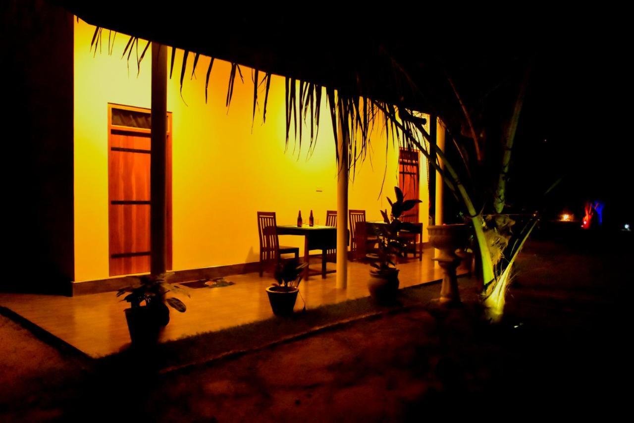 Little Ele Safari Lodge Udawalawe Bagian luar foto